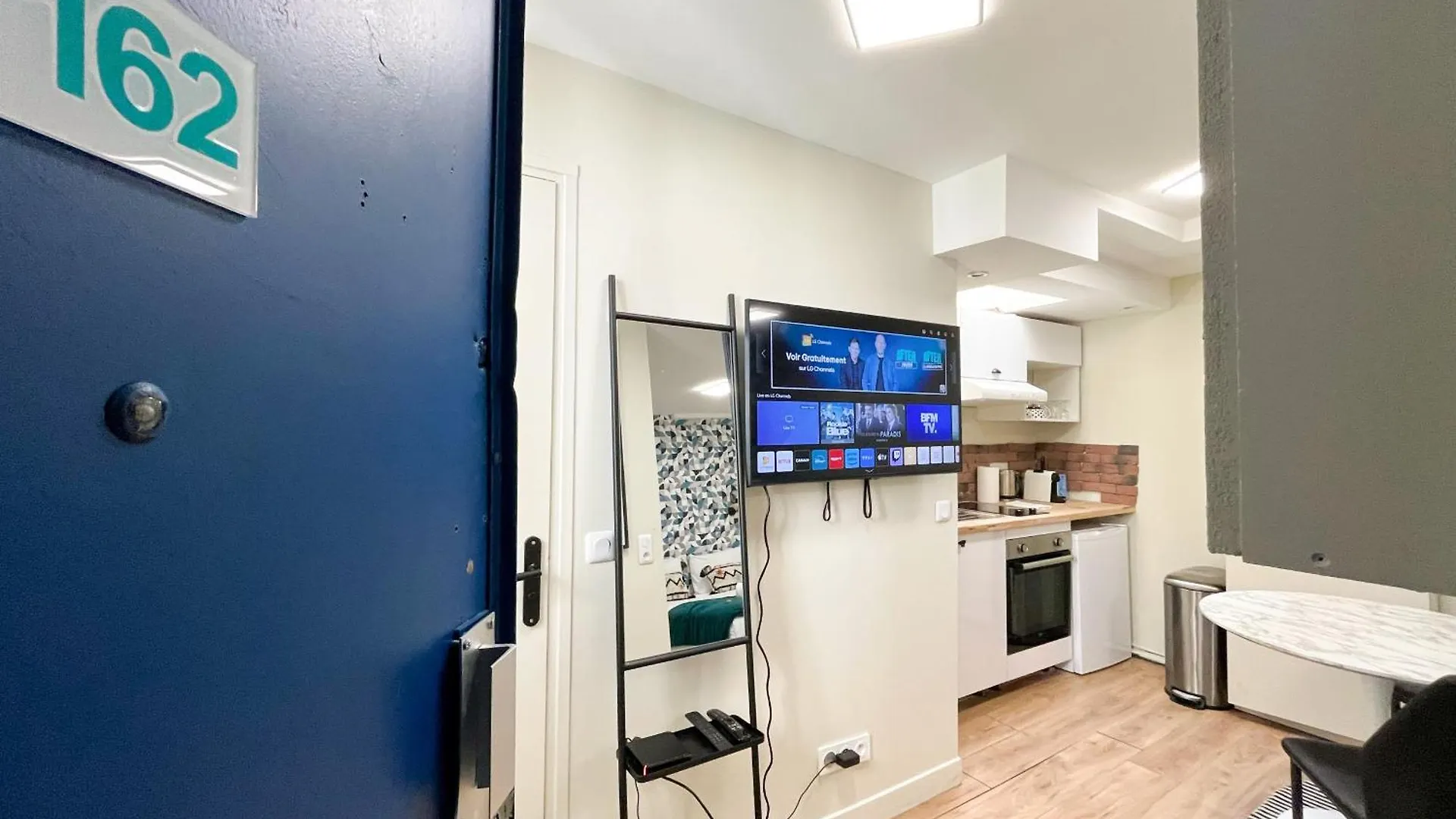 162 - Urban Studio In Montorgueil Париж Франция